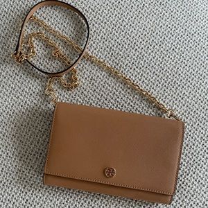 Tory Burch Emerson Chain Wallet